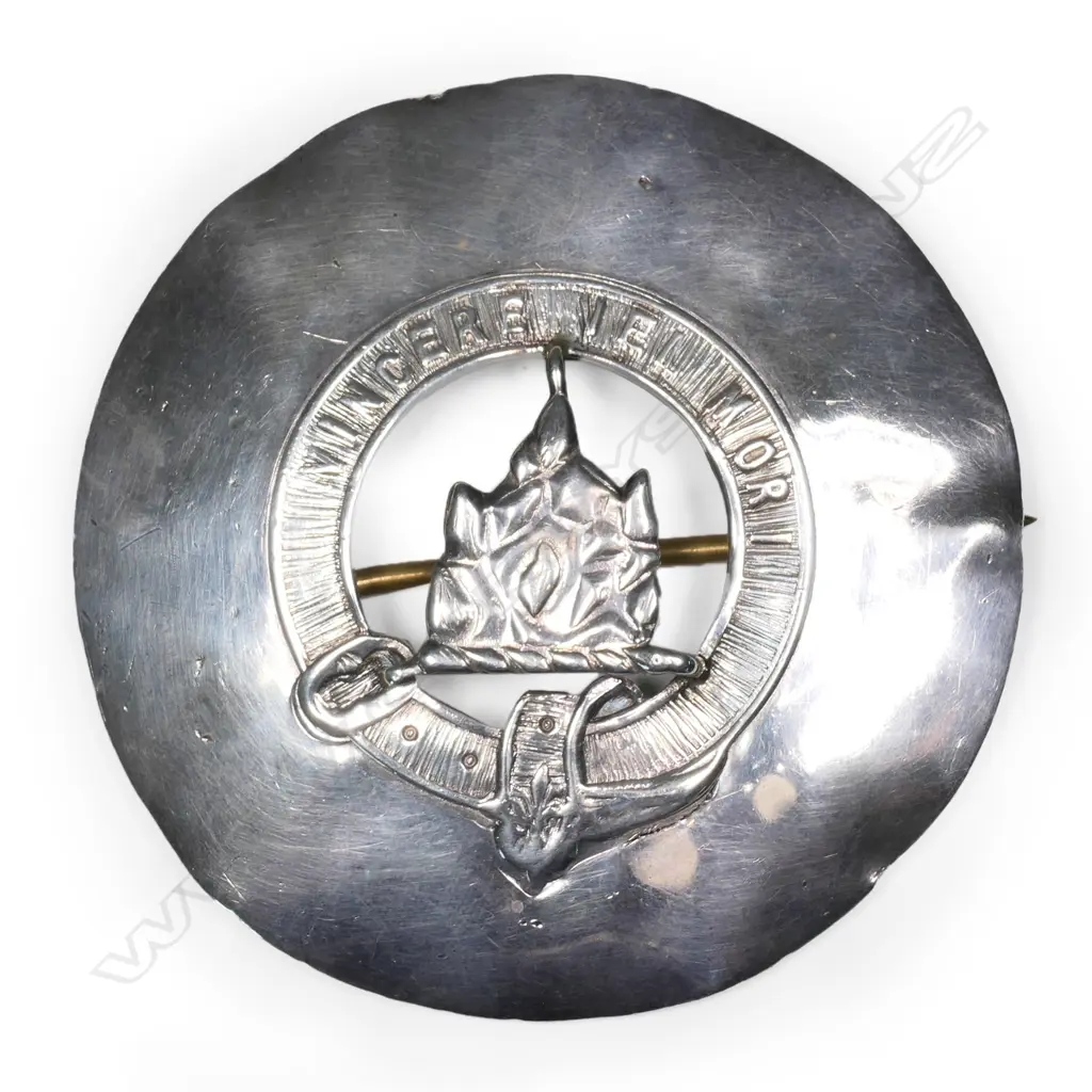 Young & Co. (Auckland) large silver Scottish sporran badge, Image 1++
